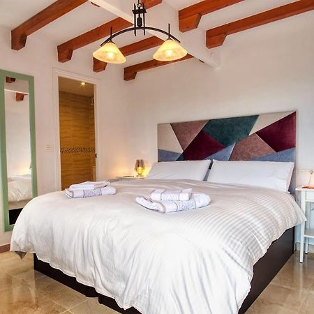 Casa Las Torres B&B Iznate Bagian luar foto
