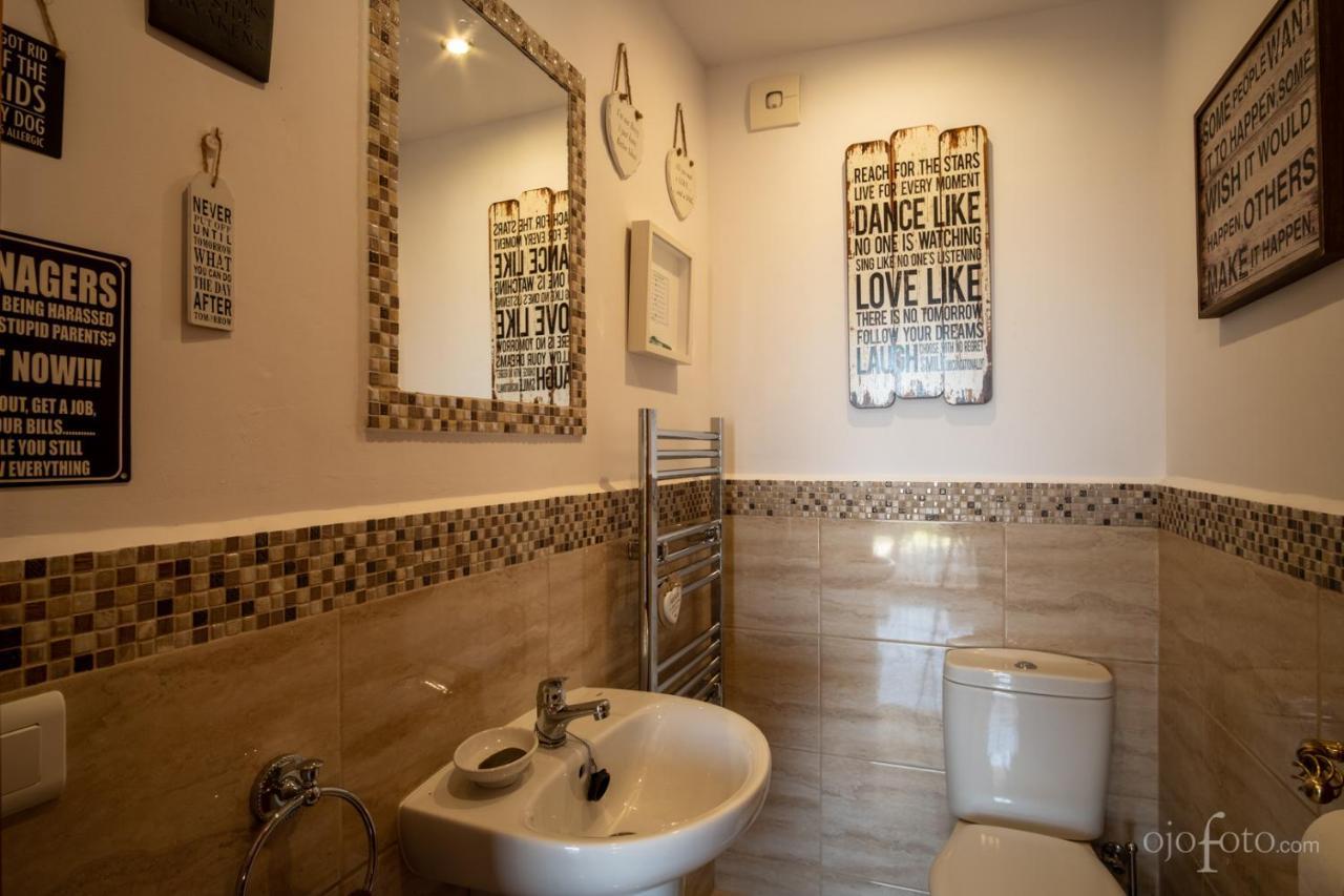 Casa Las Torres B&B Iznate Bagian luar foto