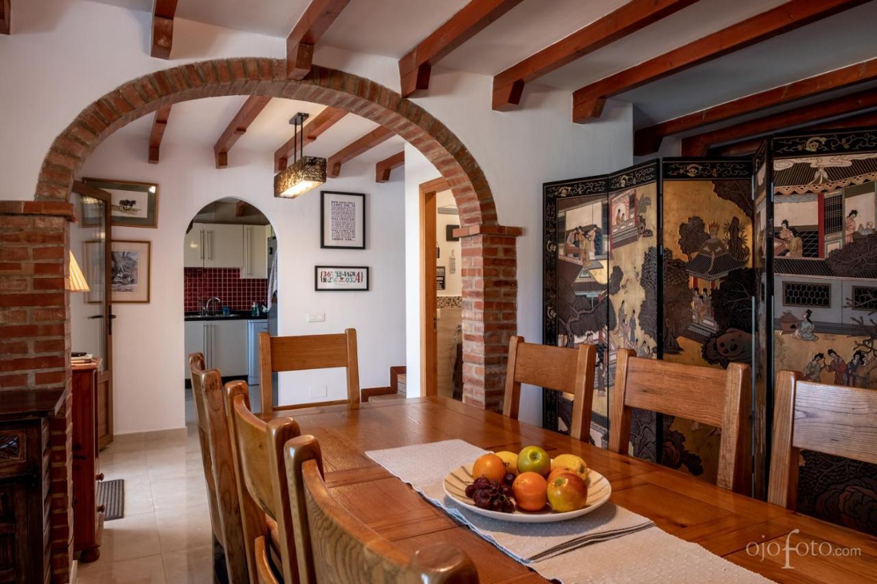 Casa Las Torres B&B Iznate Bagian luar foto